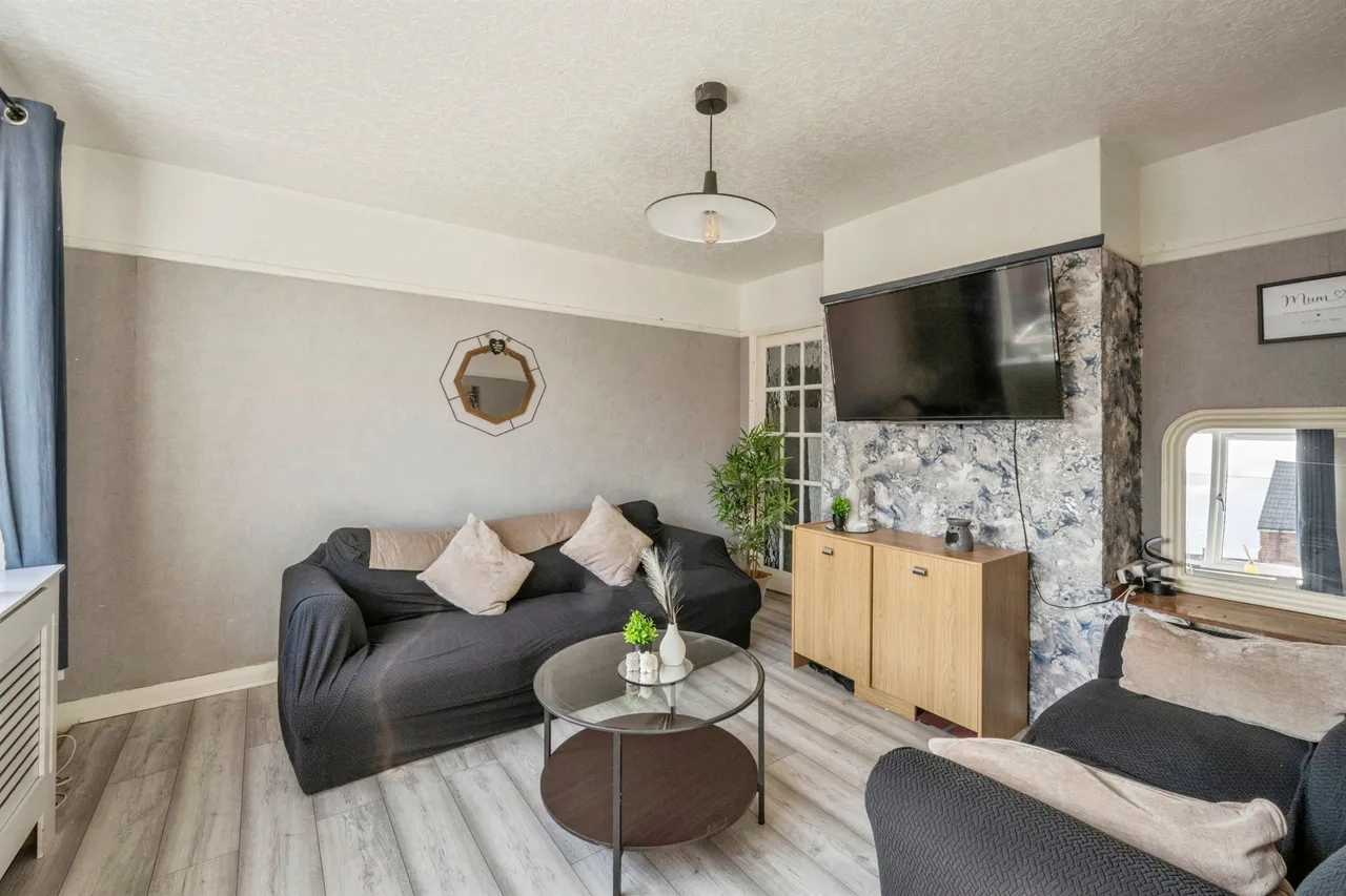Hollytree Avenue, Maltby, Rotherham, photo 2