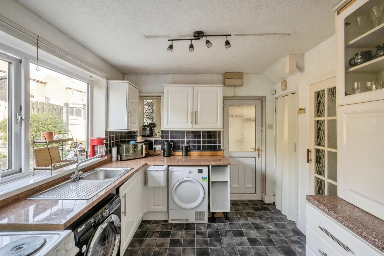 Hollytree Avenue, Maltby, Rotherham, photo 7
