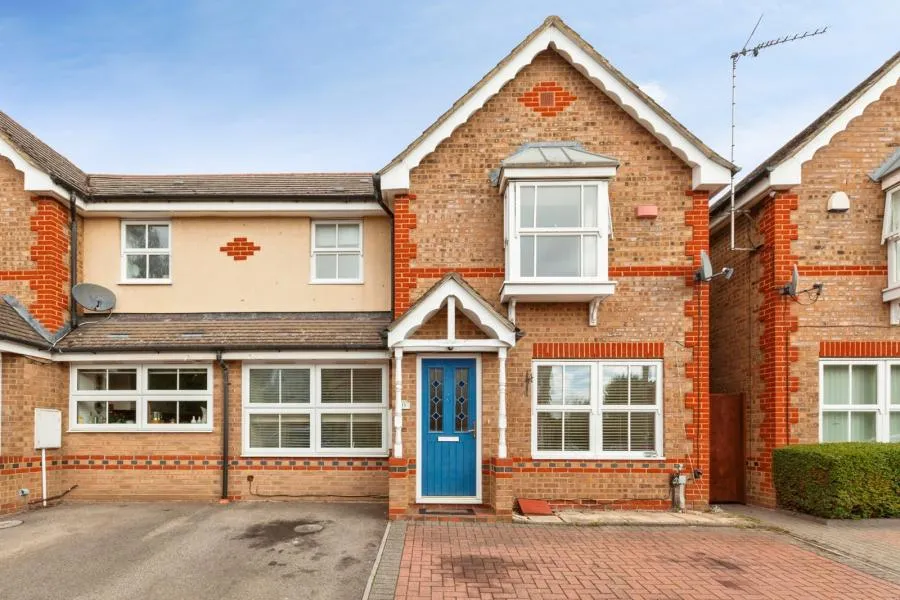 3 bed house to rent, Nine Acres, Slough, SL1