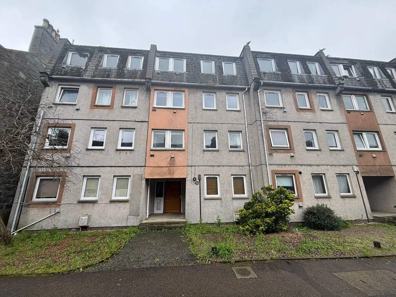 2 bed flat to rent — St. Annes Court, Aberdeen