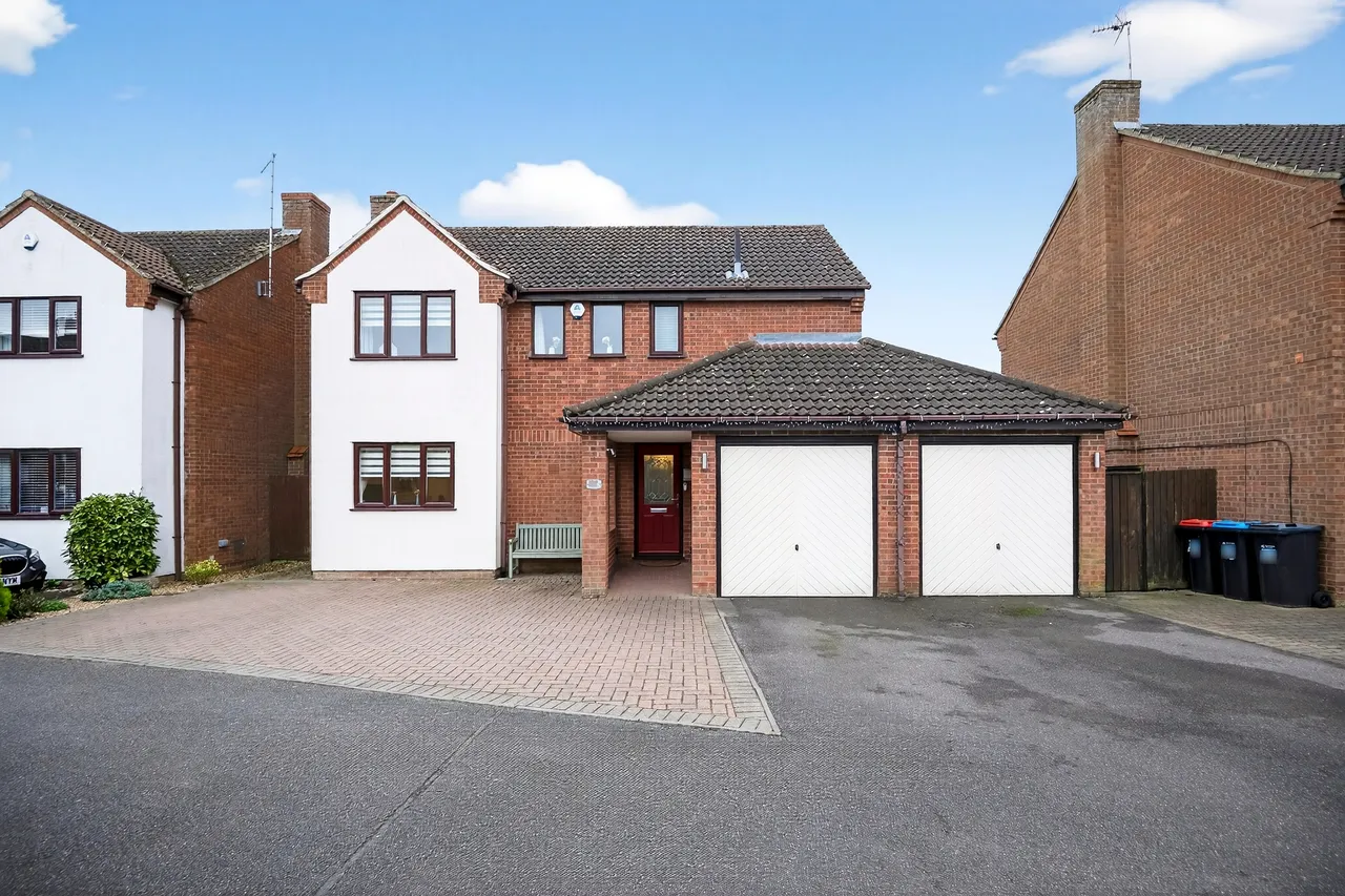 4 bed house for sale — Normandy Way, Bletchley, Milton Keynes
