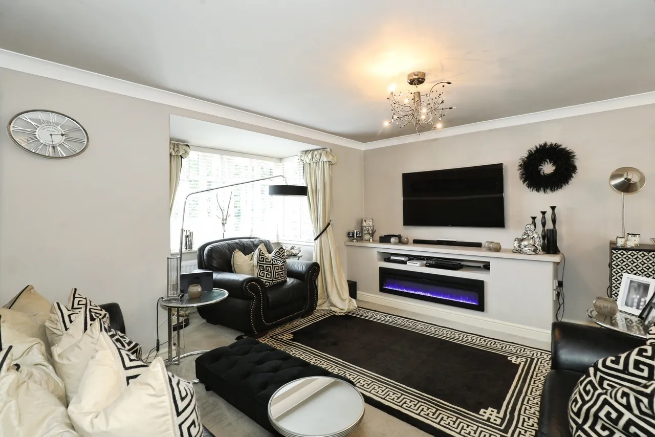 Upton Close, Winsford, CW7, photo 4