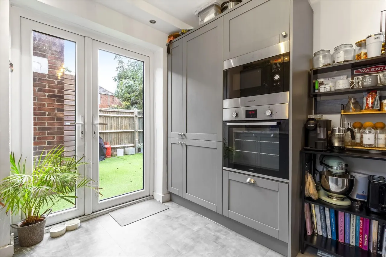 Stone Lane, Worthing, photo 14