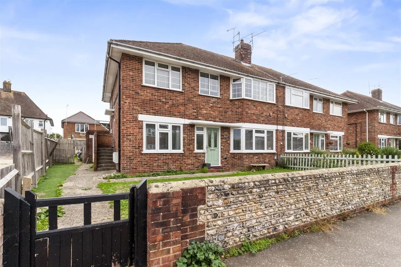 2 bed flat for sale, Stone Lane, Worthing