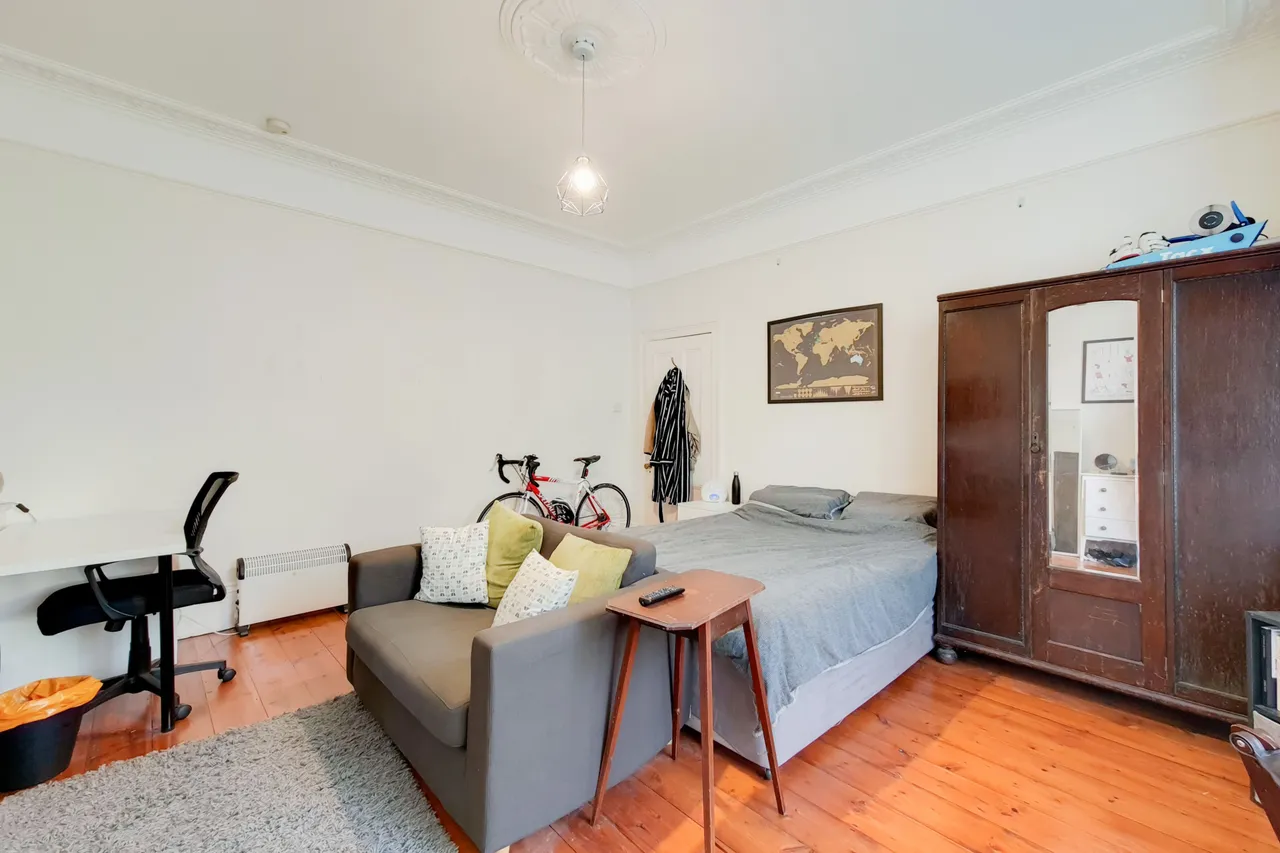 13 Laitwood Road, London, photo 9