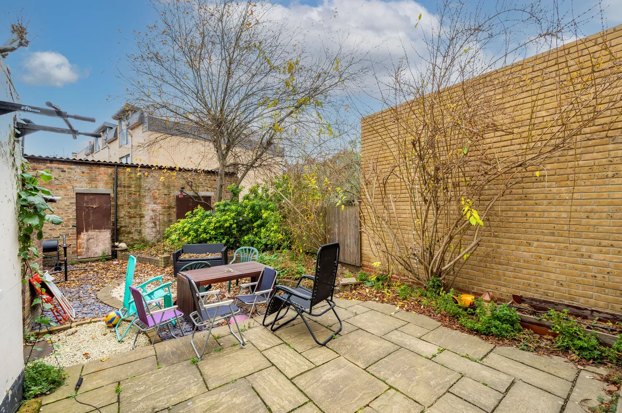13 Laitwood Road, London, photo 5