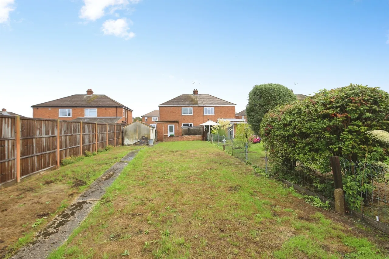 Windsor Drive, Peterborough, photo 12