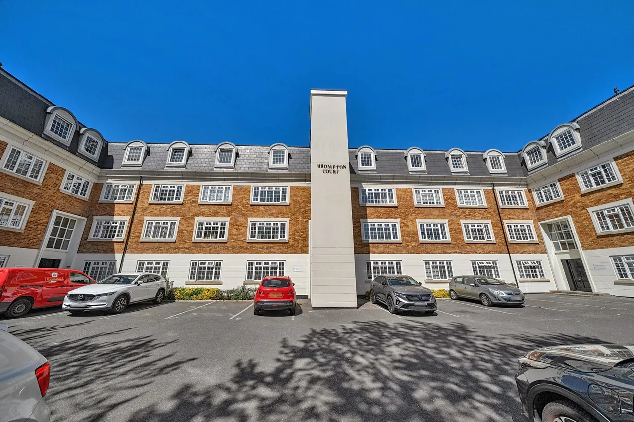 Tweedy Road, BR1, photo 15