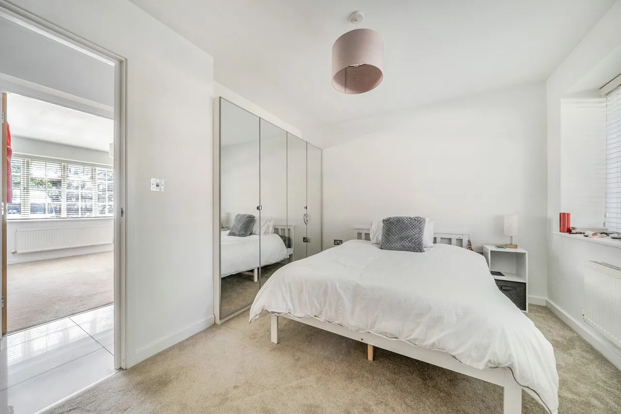 Tweedy Road, BR1, photo 12