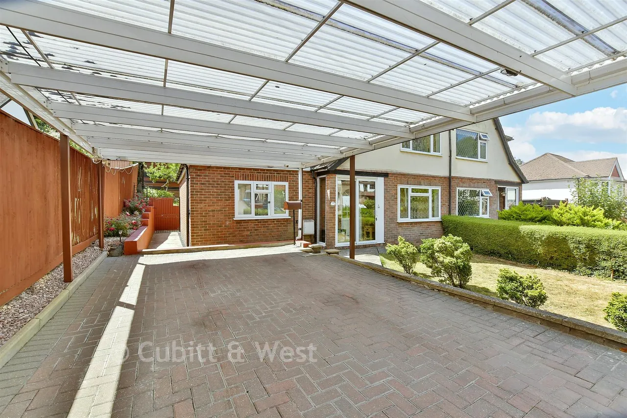 Hillbury Road, Whyteleafe, CR6, photo 17