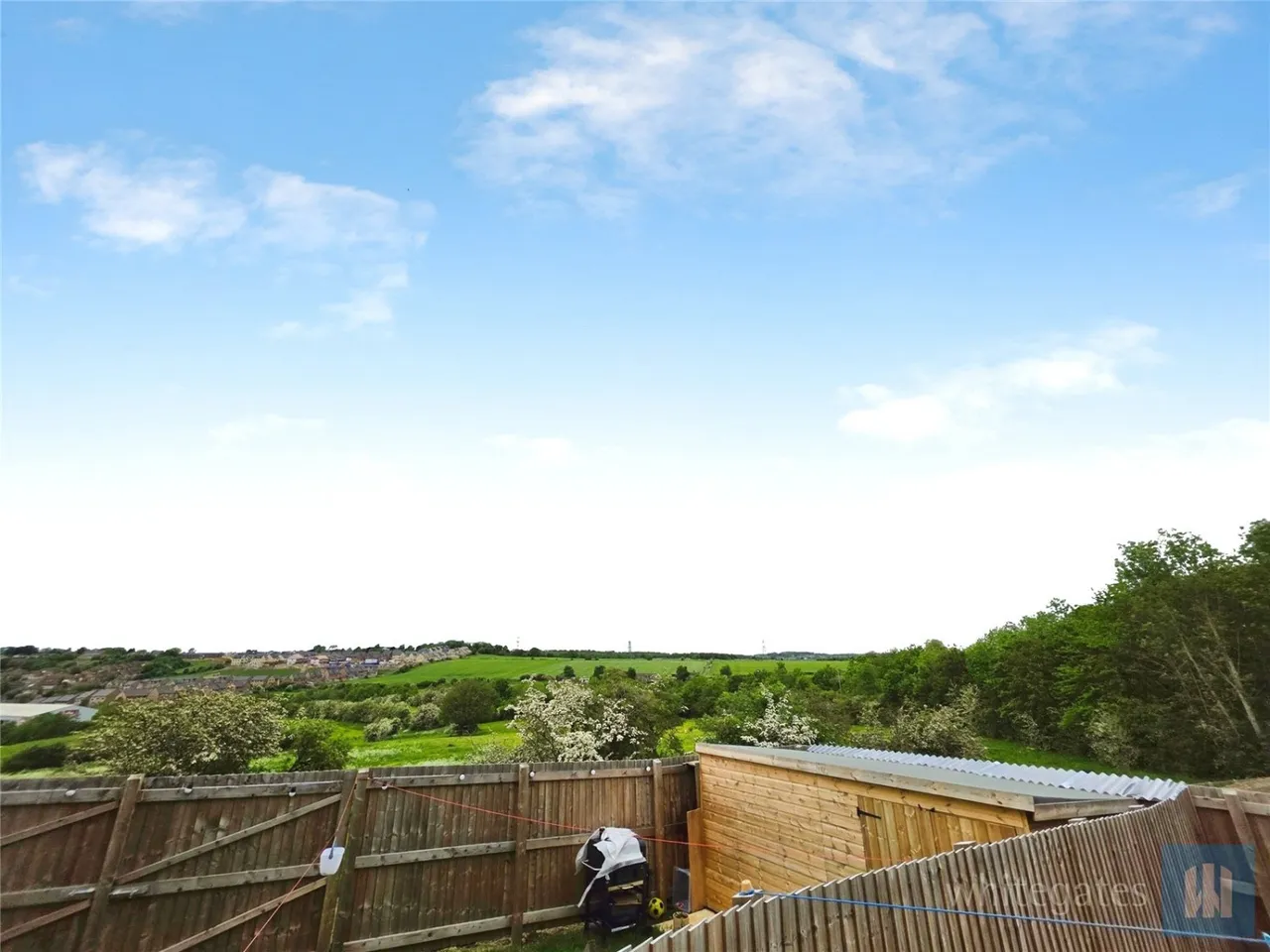 High Farm Court, Hanging Heaton, WF17, photo 29