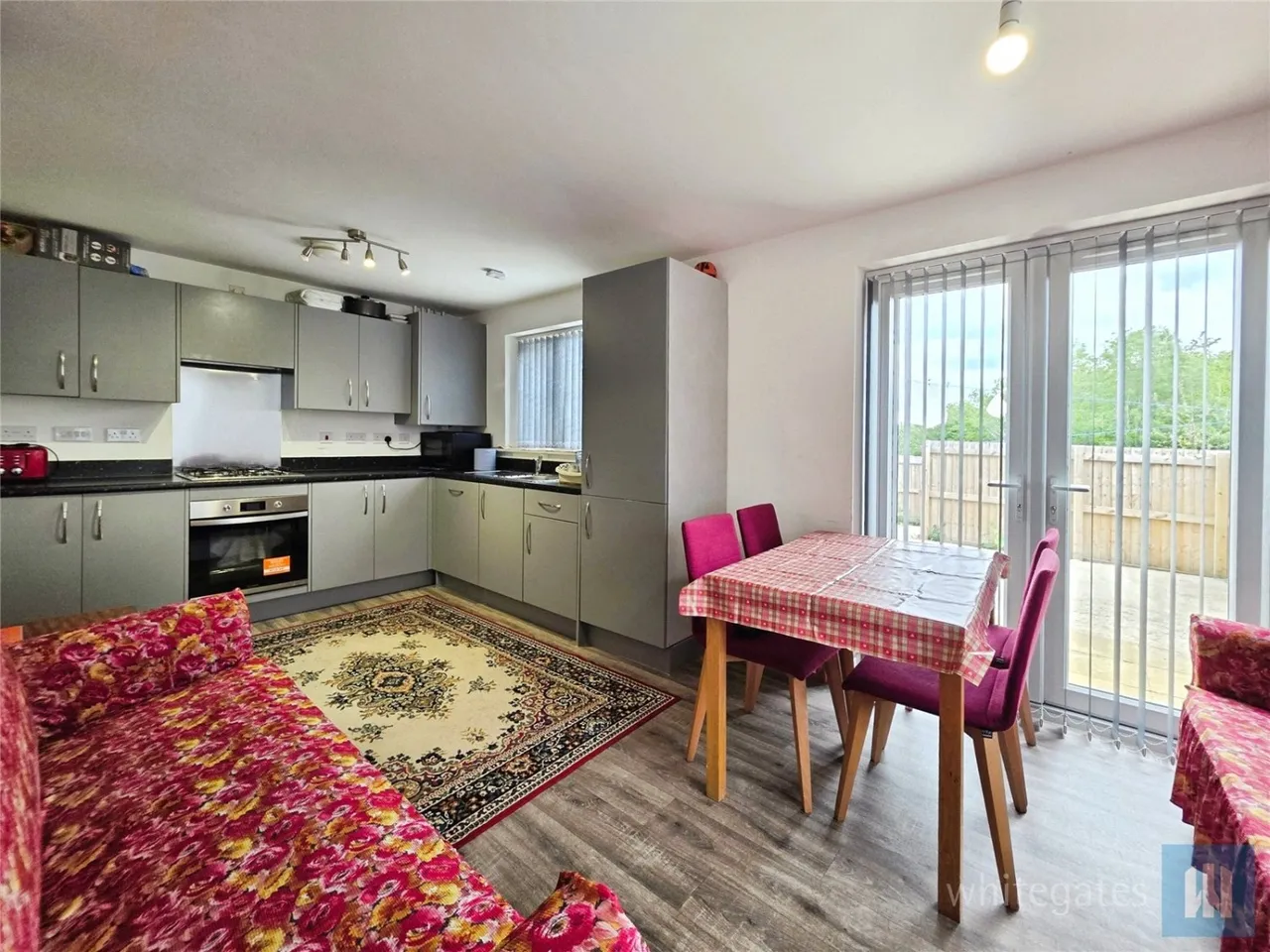 High Farm Court, Hanging Heaton, WF17, photo 8