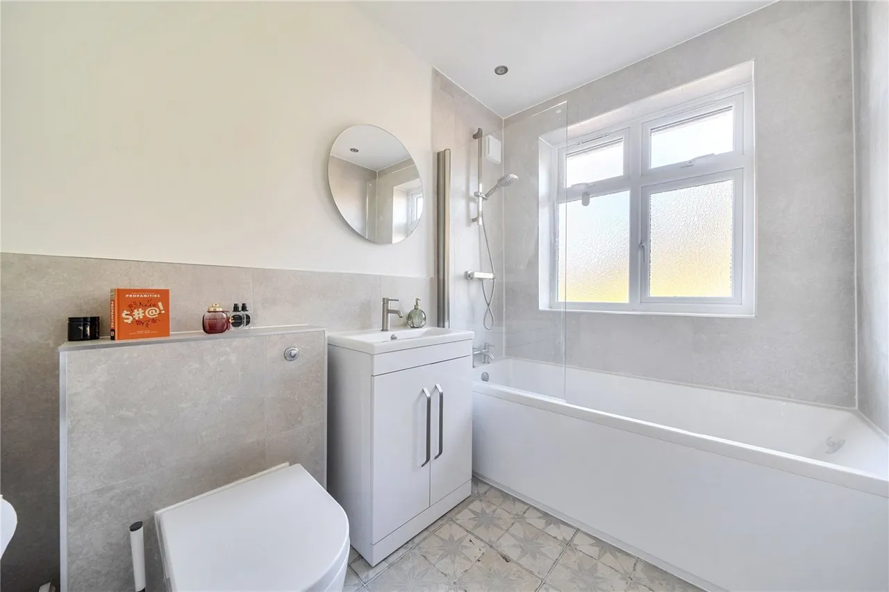 Gloucester Road, Cheltenham, GL51, photo 12