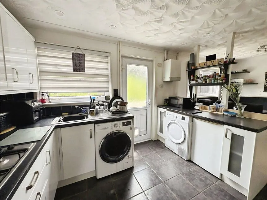 Vulcan Close, Princes Park, Kent, ME5, photo 7