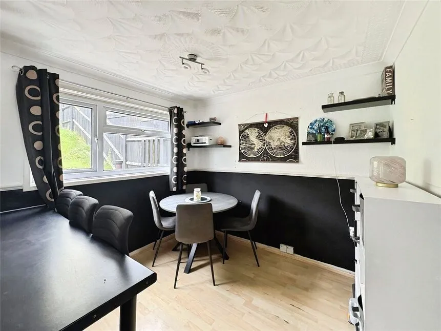 Vulcan Close, Princes Park, Kent, ME5, photo 9
