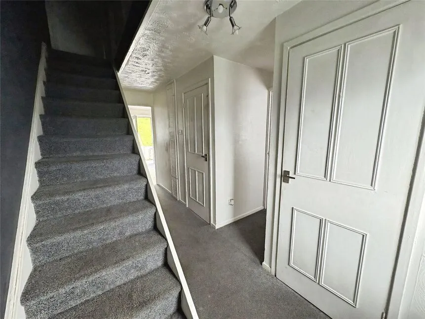 Vulcan Close, Princes Park, Kent, ME5, photo 4