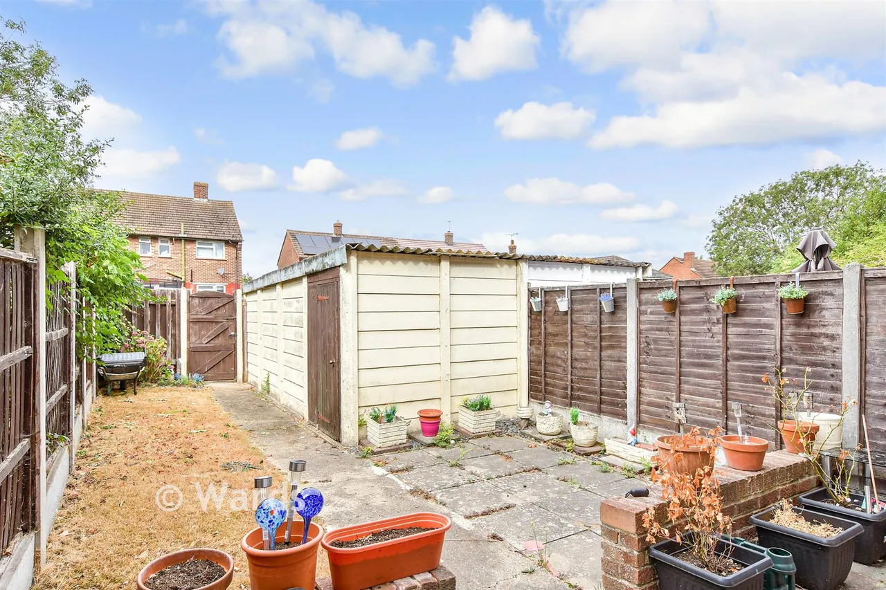 Turnbull Close, Greenhithe, DA9, photo 10