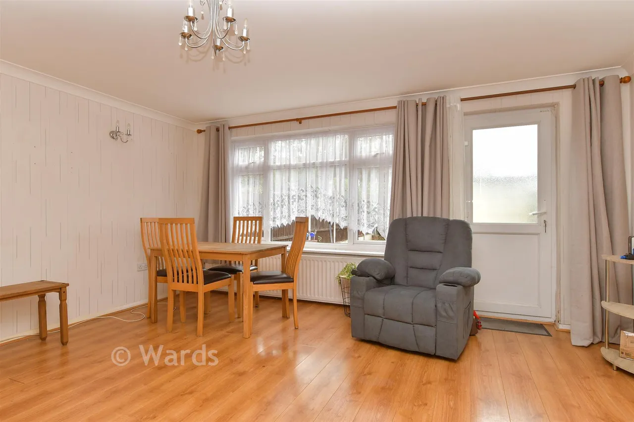 Turnbull Close, Greenhithe, DA9, photo 4