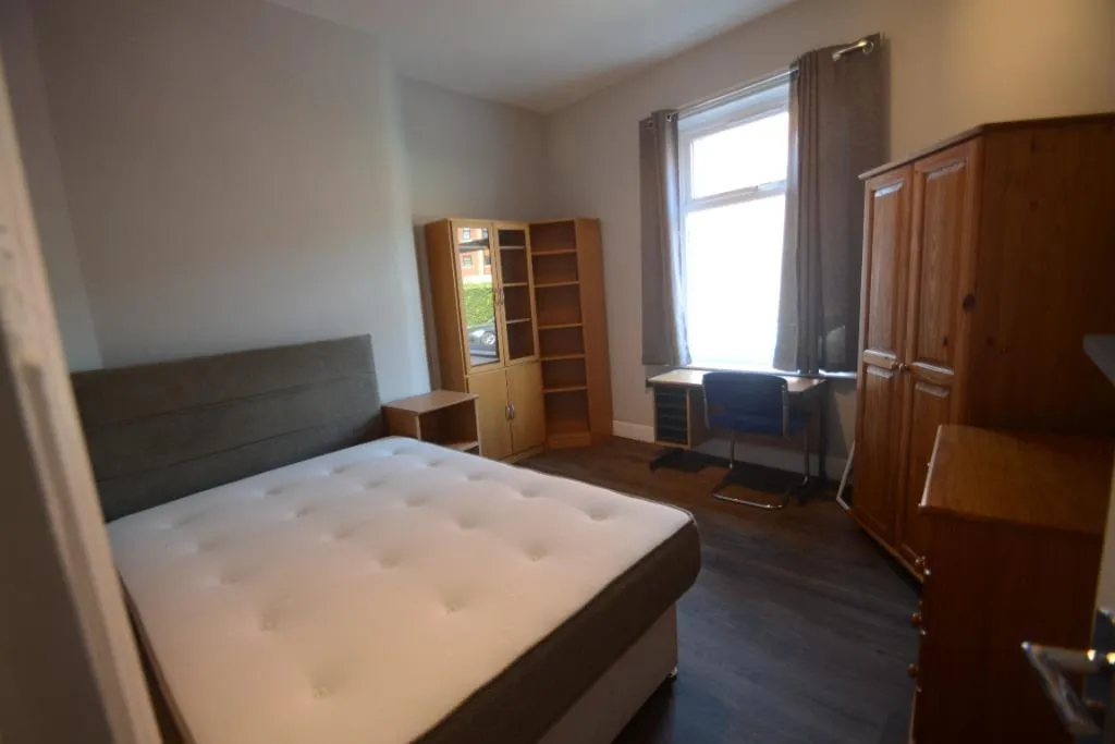 Carill Drive, Fallowfield, M14, photo 5