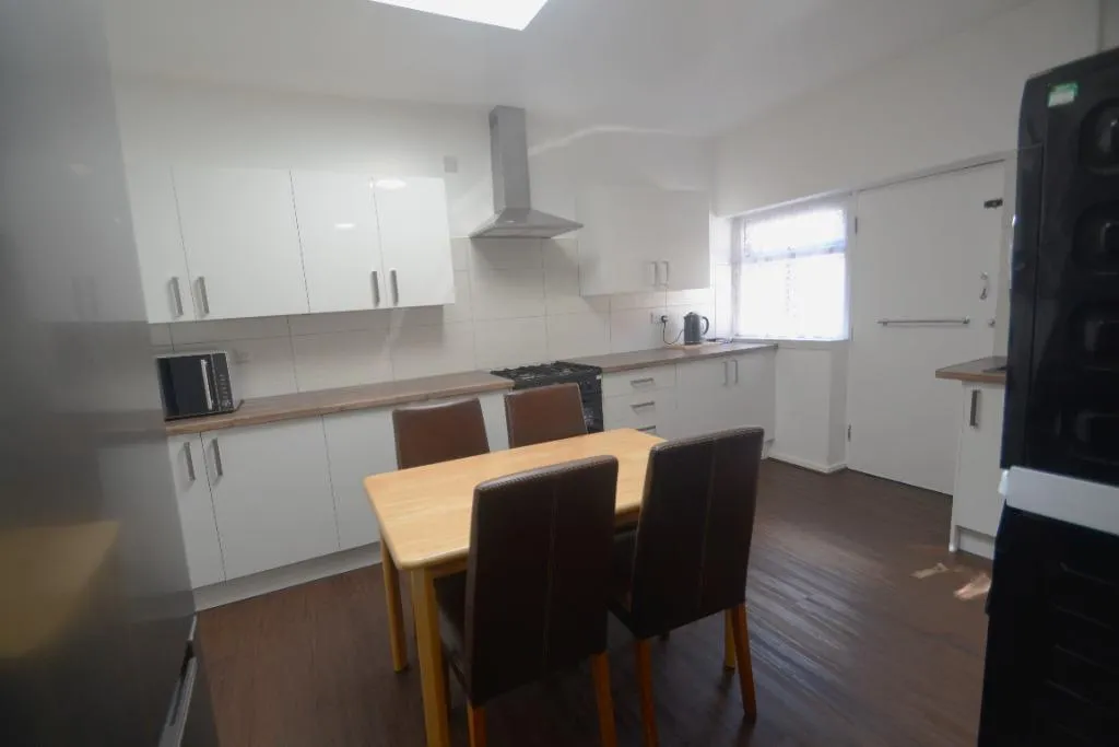 Carill Drive, Fallowfield, M14, photo 8