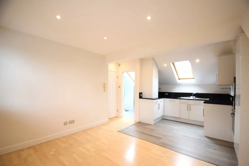 Hatfield Road, Chiswick, photo 6