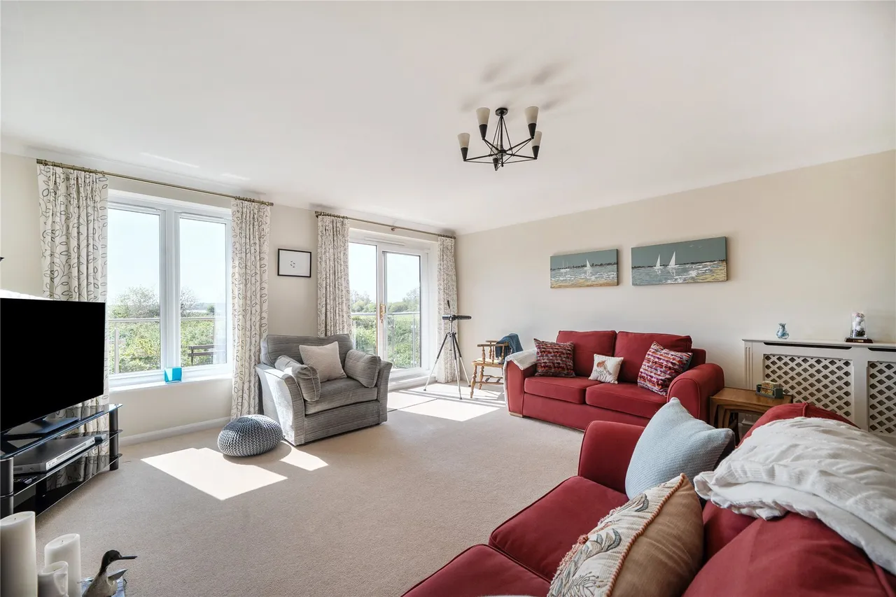 Asquith Close, Christchurch, BH23, photo 5