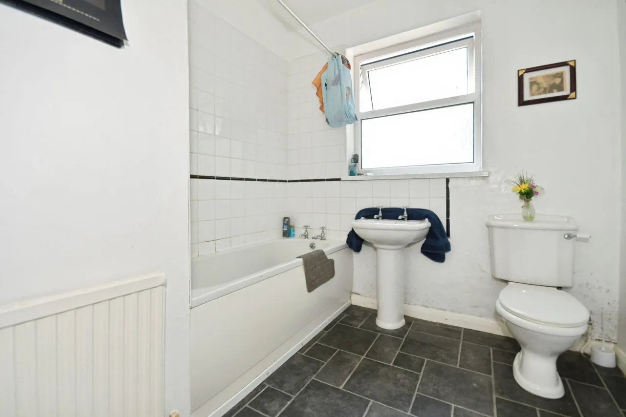 Derby Road, Chesterfield, Derbyshire, S40, photo 8