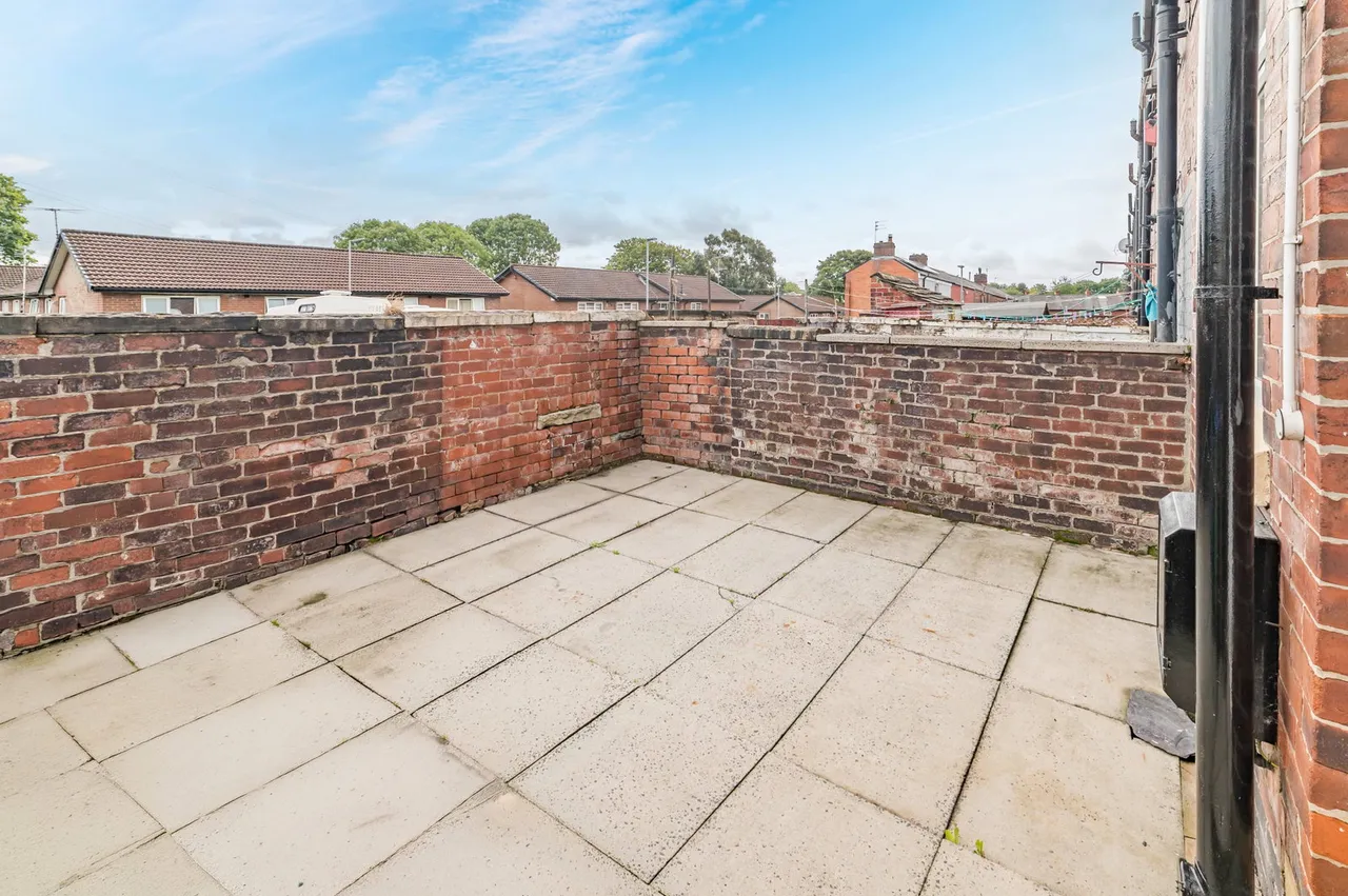 Rosehill Street, Heywood, photo 17