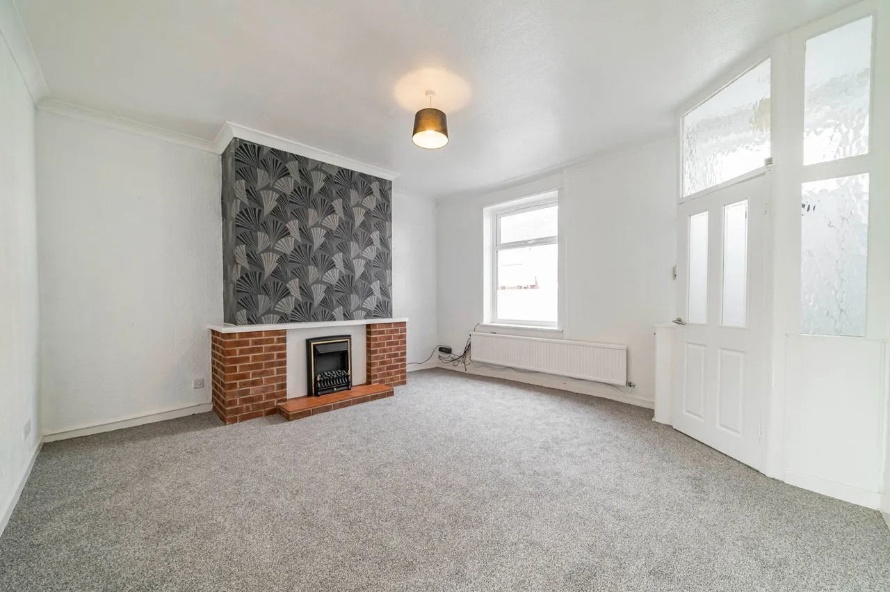 Rosehill Street, Heywood, photo 2