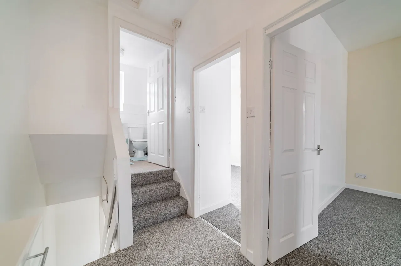 Rosehill Street, Heywood, photo 8