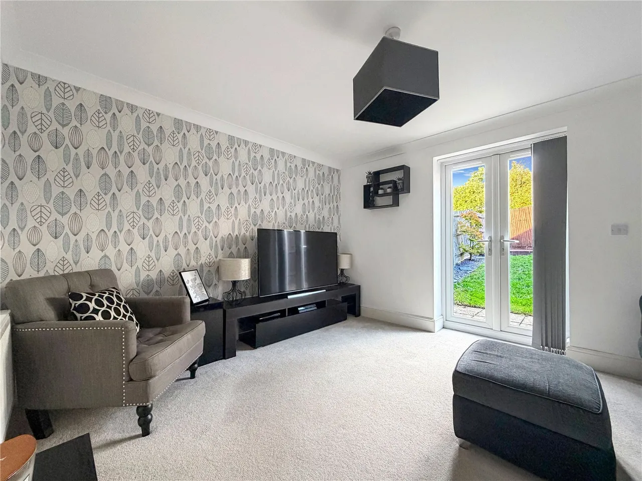 David Hobbs Rise, Market Harborough, LE16, photo 6