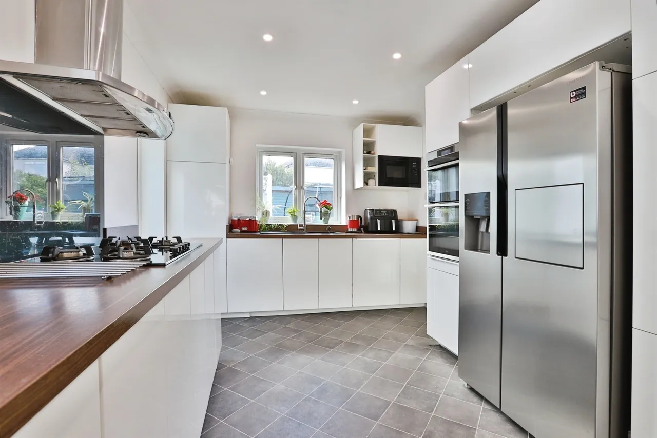 Dingley Road, Poole, BH15, photo 5