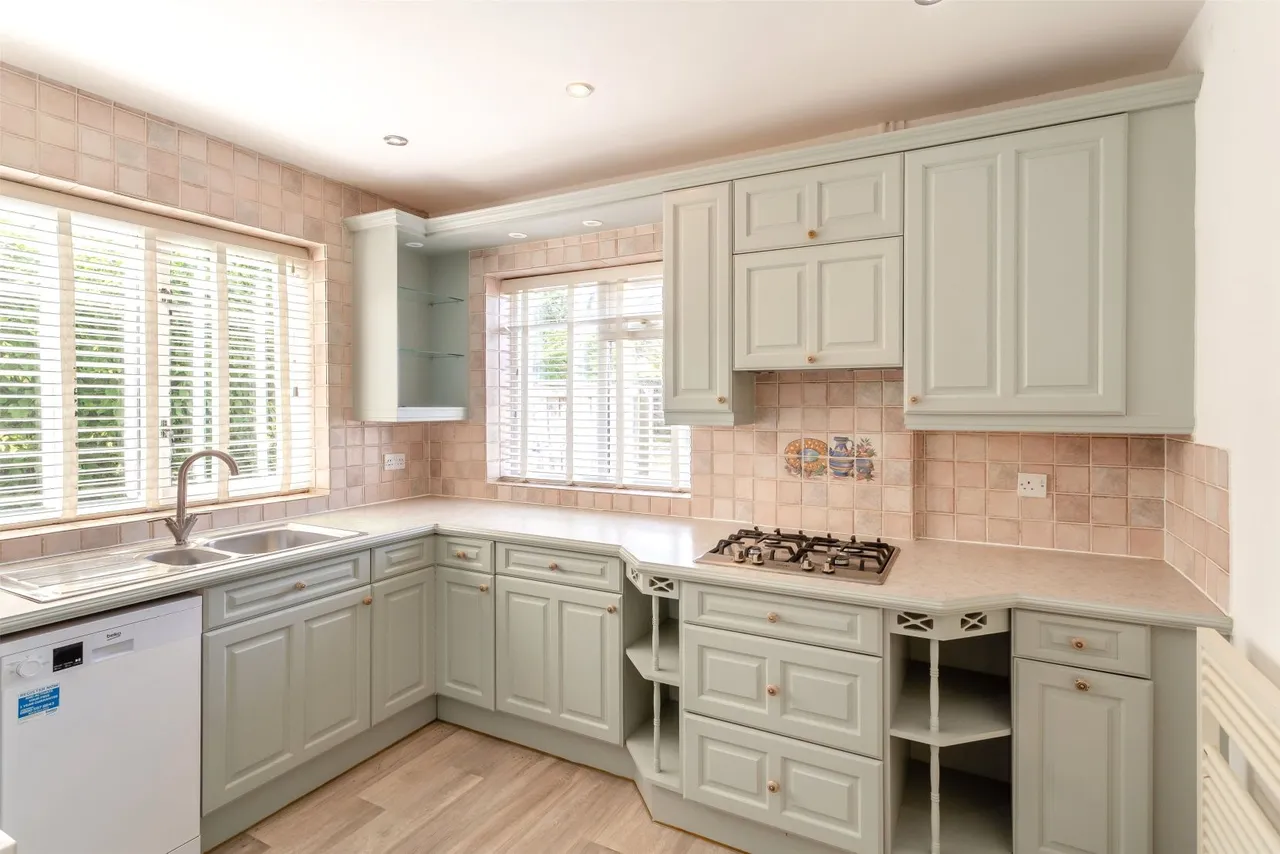 Leadhall Way, Harrogate, North Yorkshire, HG2 9PG, photo 3