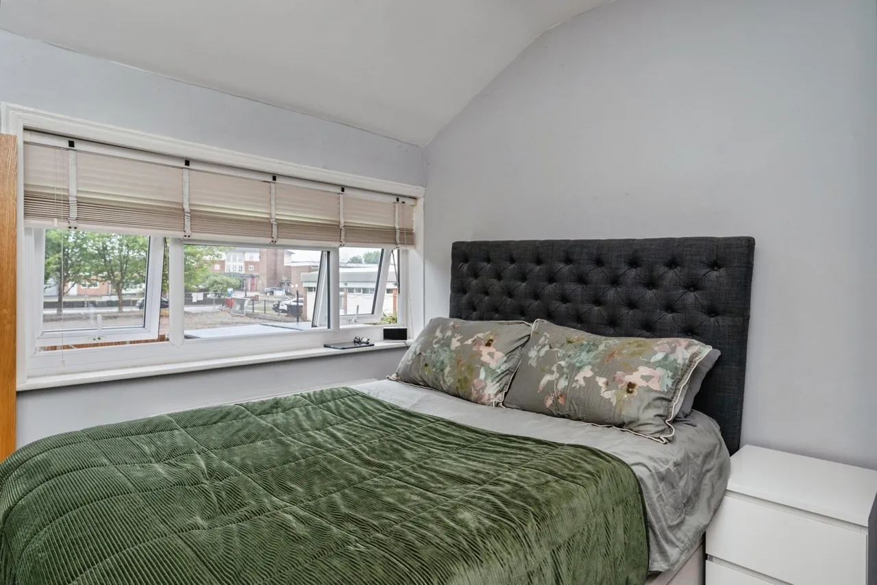 Park Road, Ellesmere Port, CH65, photo 11