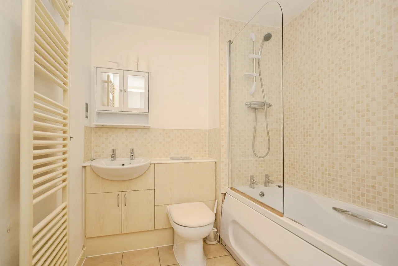 Alexandria, Victoria Wharf, Cardiff Bay, CF11, photo 14