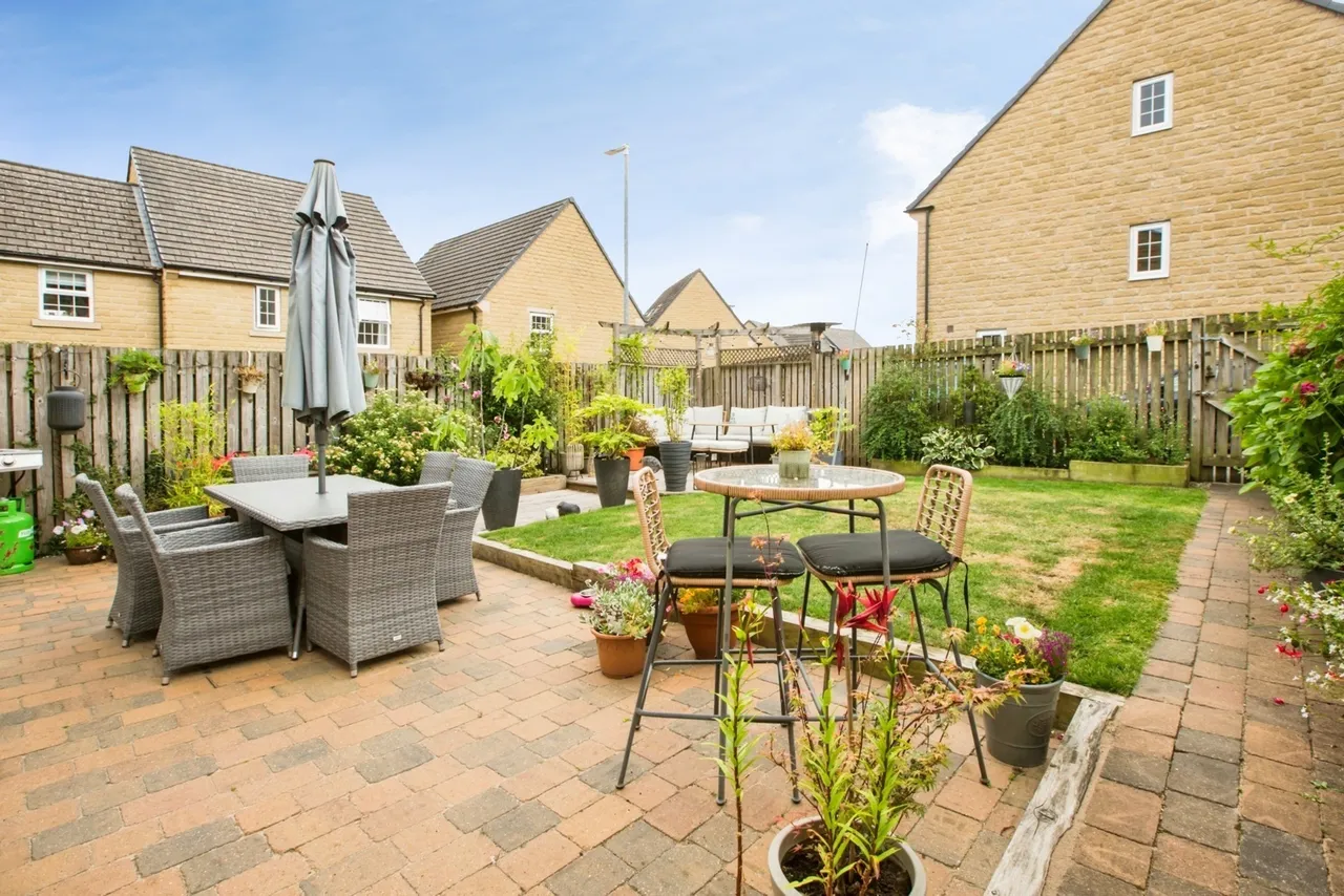 Pilgrim View, HALIFAX, West Yorkshire, HX2, photo 2