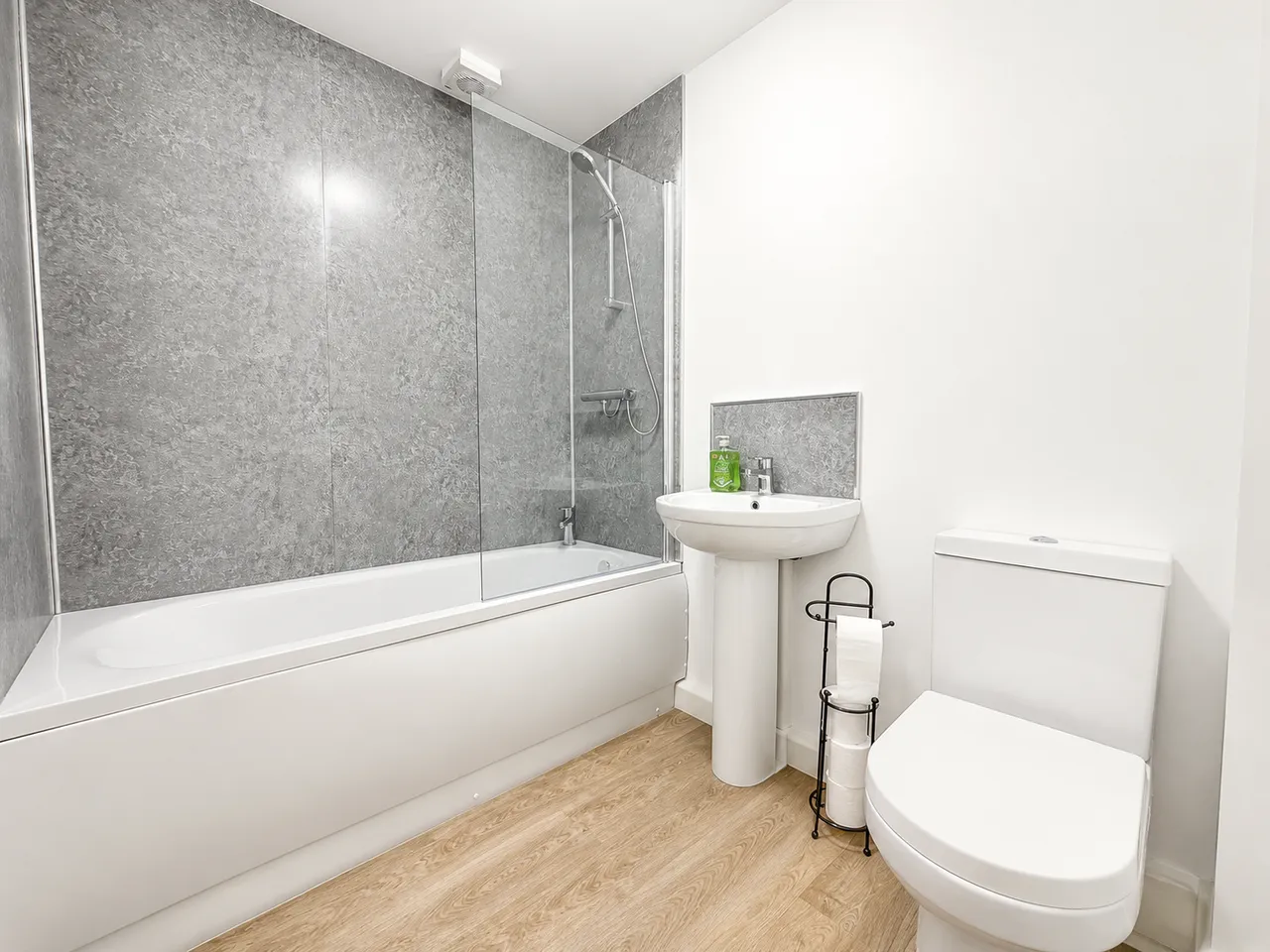 Wood Street, Mansfield, NG18, photo 9