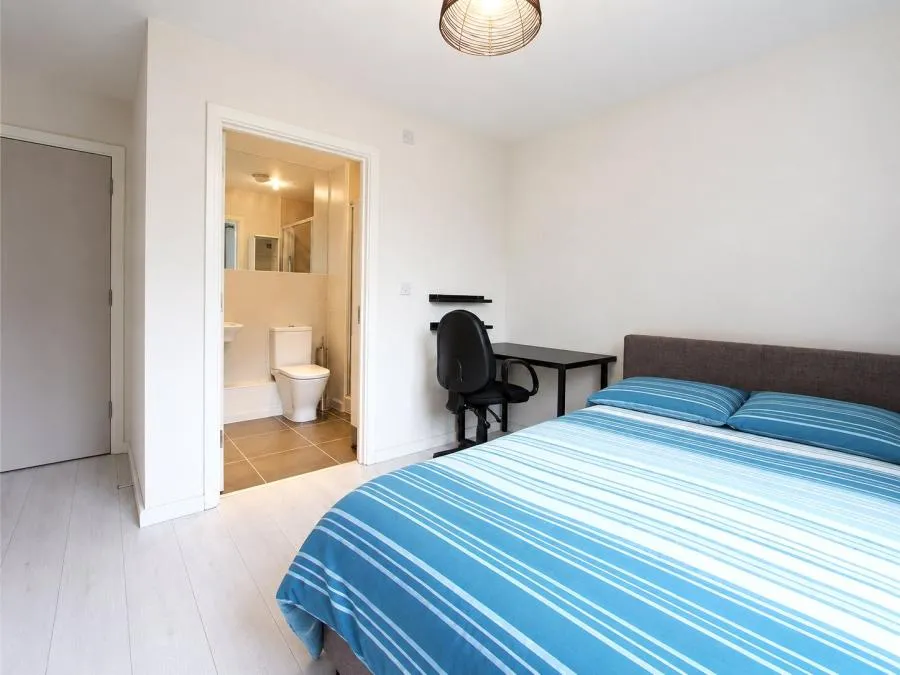 Hastings Road, Canning Town, E16, photo 8