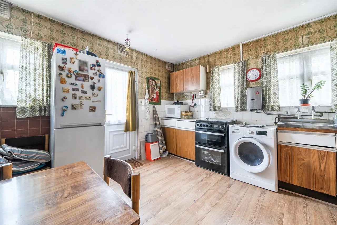 Linden Gardens, Enfield, EN1, photo 4