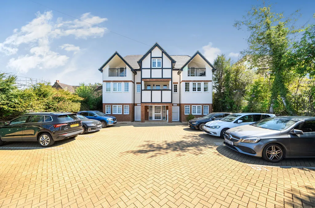 19 Hartley Old Road, Purley CR8 4FJ, photo 5