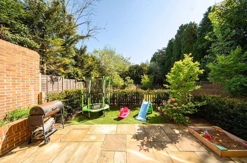 19 Hartley Old Road, Purley CR8 4FJ, photo 4