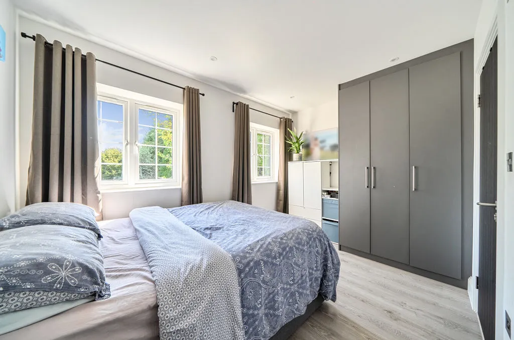 19 Hartley Old Road, Purley CR8 4FJ, photo 9