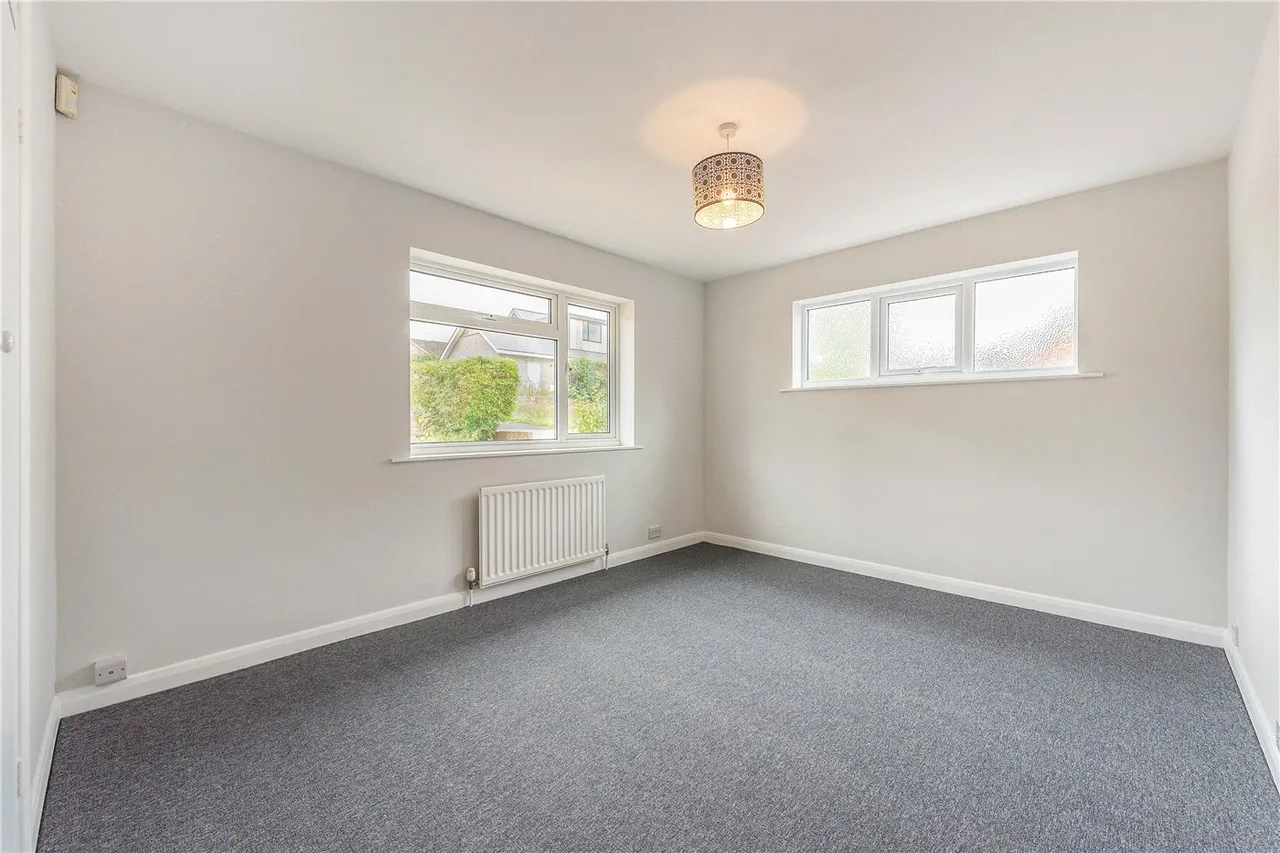 Sunnydown Road, Winchester, Hampshire, SO22, photo 12