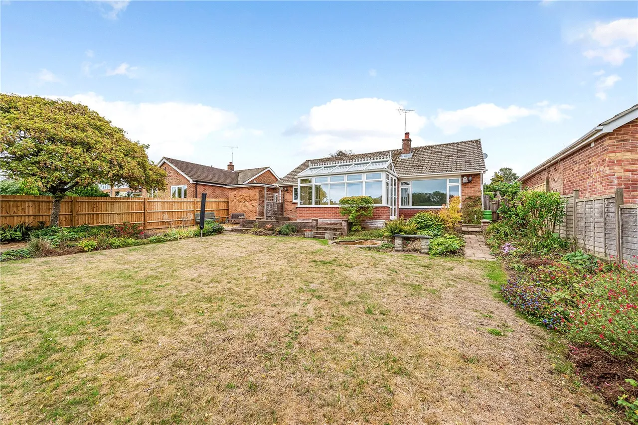 Sunnydown Road, Winchester, Hampshire, SO22, photo 9