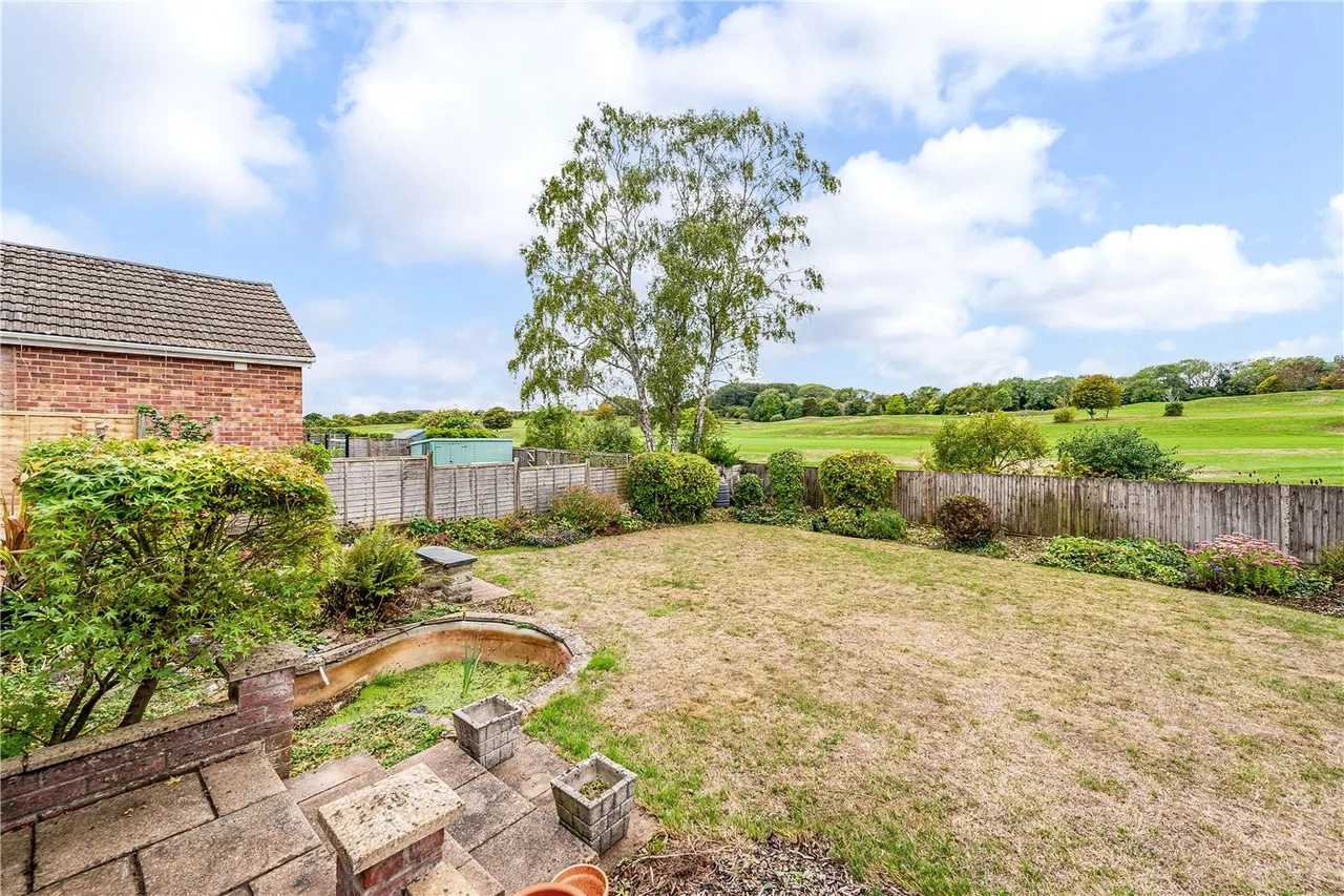 Sunnydown Road, Winchester, Hampshire, SO22, photo 11