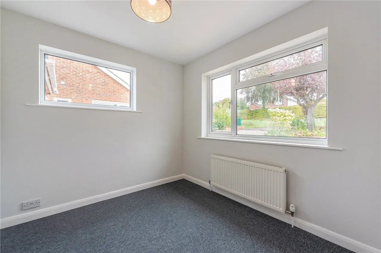 Sunnydown Road, Winchester, Hampshire, SO22, photo 5