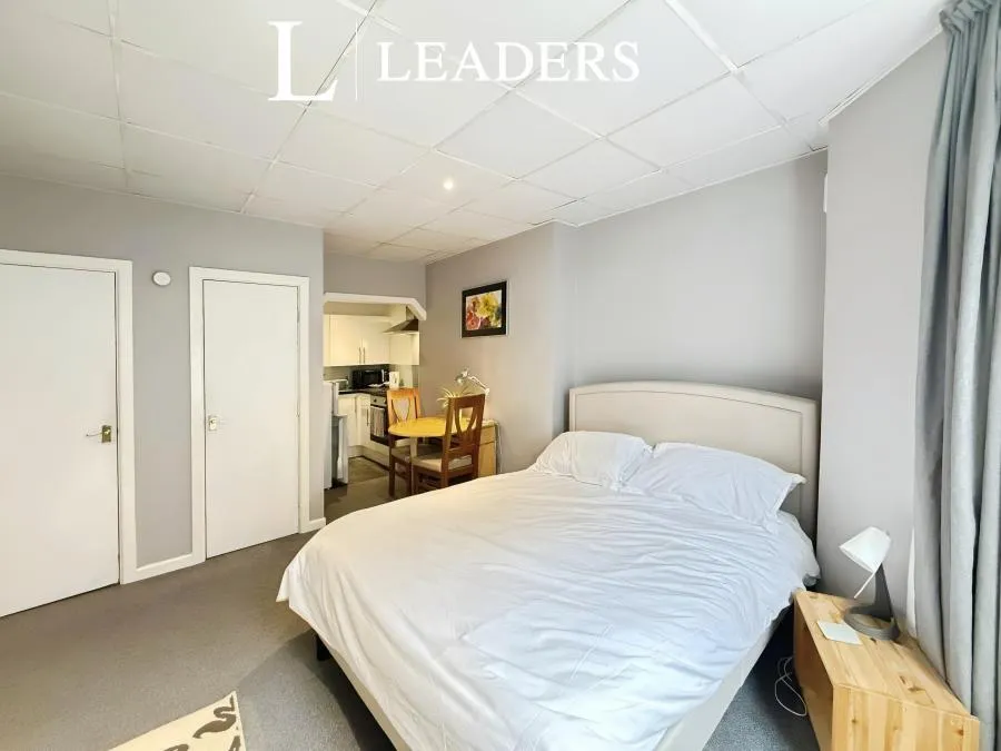 Durley Gardens, Bournemouth, BH2, photo 4