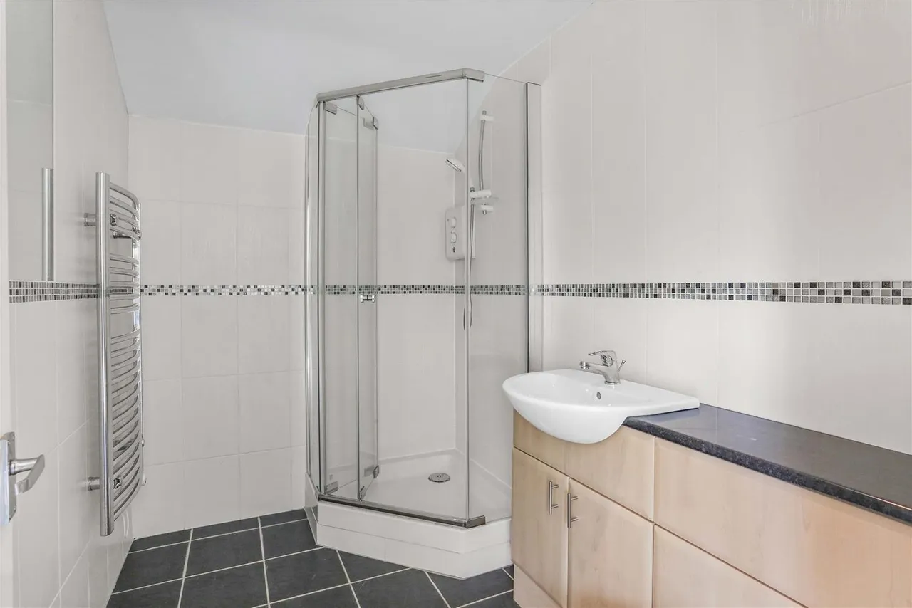 Crossways, Sutton, SM2 5LB, photo 6