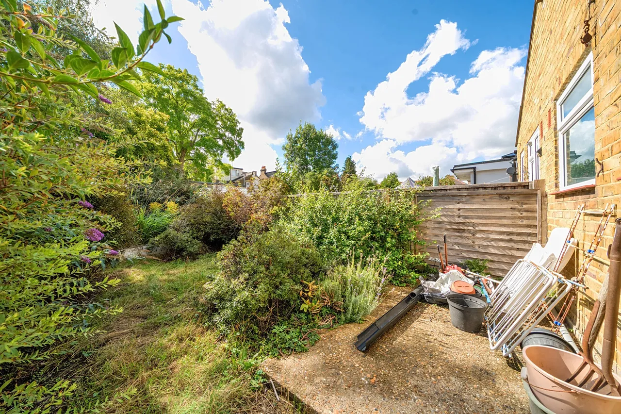 Balfour Road, BR2, photo 16