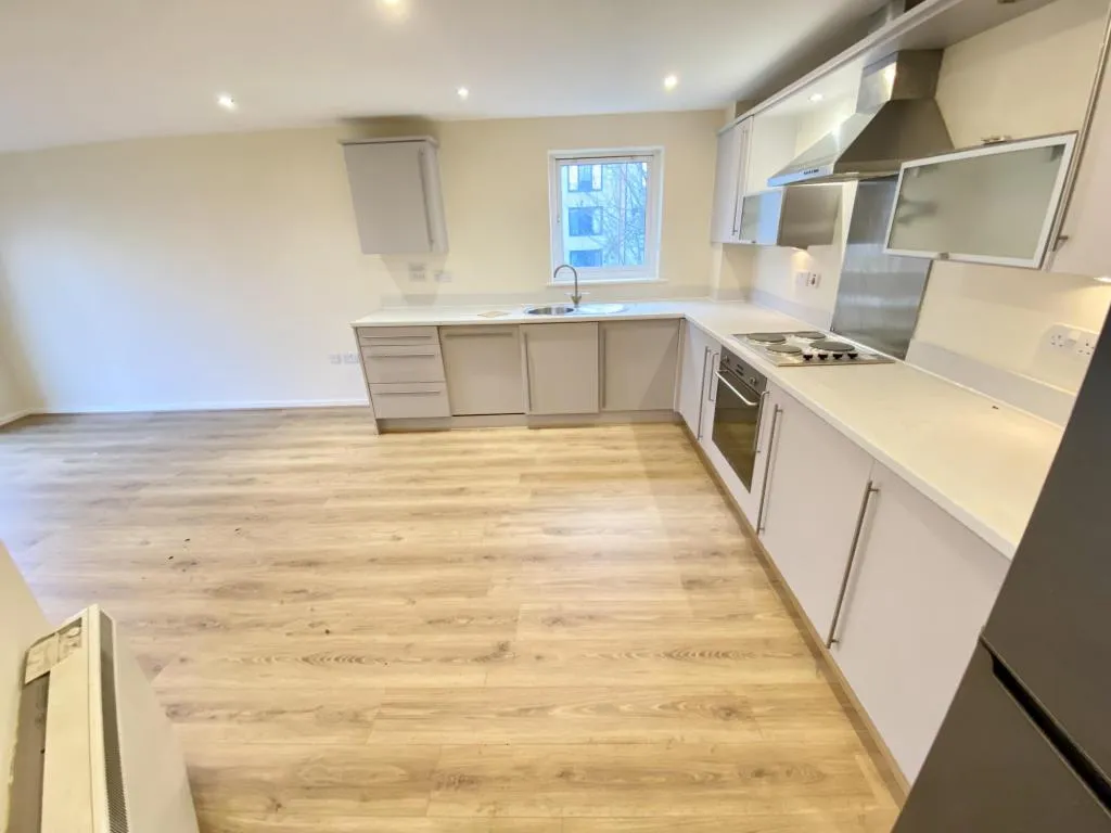 Elmira Way, Salford, M5, photo 18